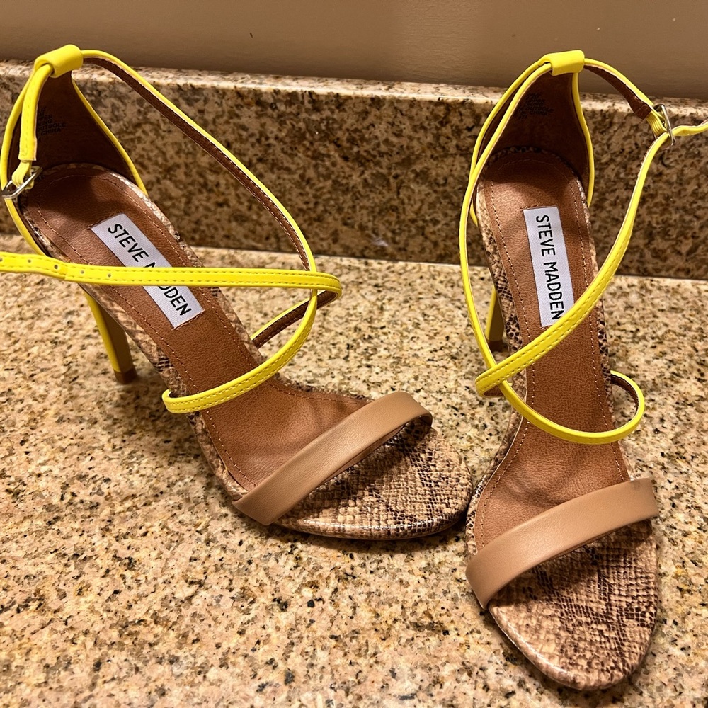 Steve Madden heels